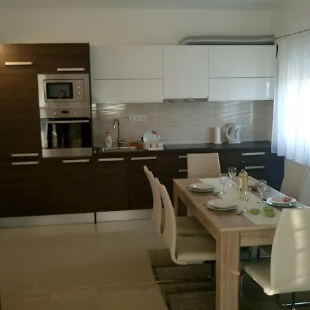 With Parking Space Privlaka, Zadar - 14465 Apartmán Privlaka (Zadar)